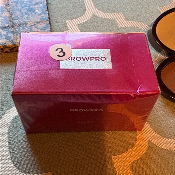 Brow Pro eyebrow stamp set - Picture 2 of 6